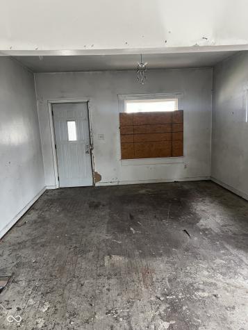 412 N Oakland Avenue Indianapolis IN 46201