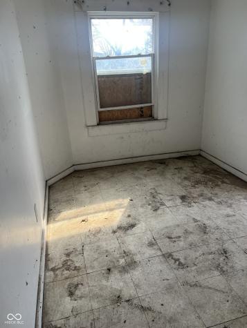 412 N Oakland Avenue Indianapolis IN 46201
