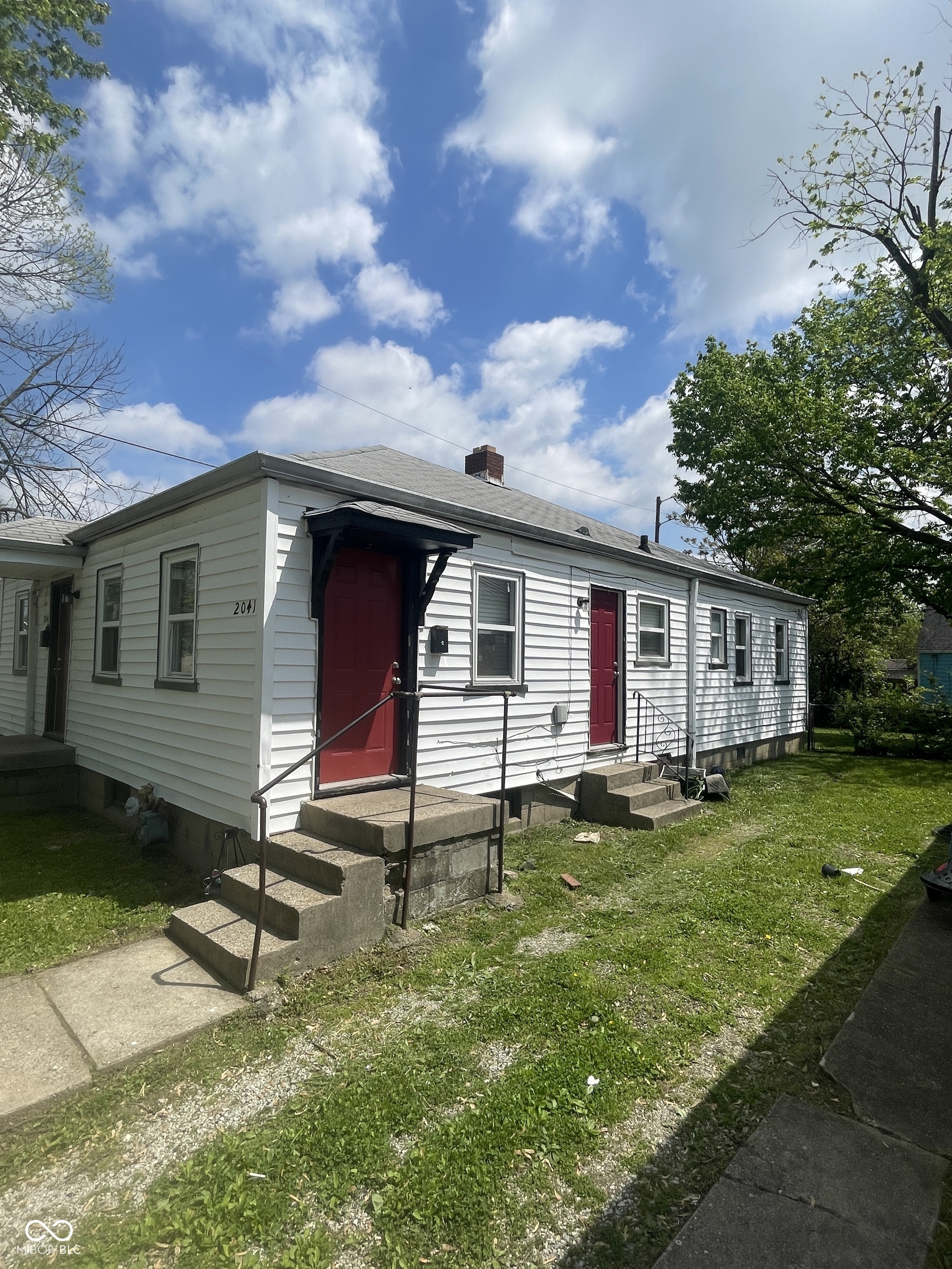2041 Glenridge Drive Indianapolis IN 46218