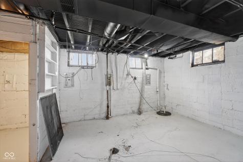 4860 E 14th Street Indianapolis IN 46201