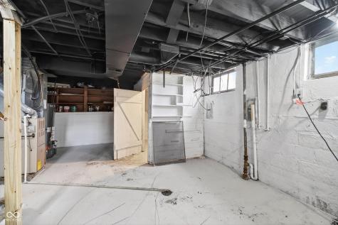 4860 E 14th Street Indianapolis IN 46201