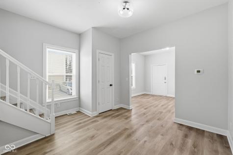 56-58 E Arizona Street Indianapolis IN 46225