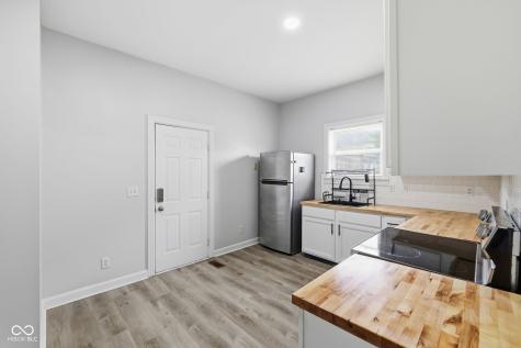 56-58 E Arizona Street Indianapolis IN 46225