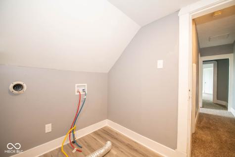 246 N Beville Avenue Indianapolis IN 46201