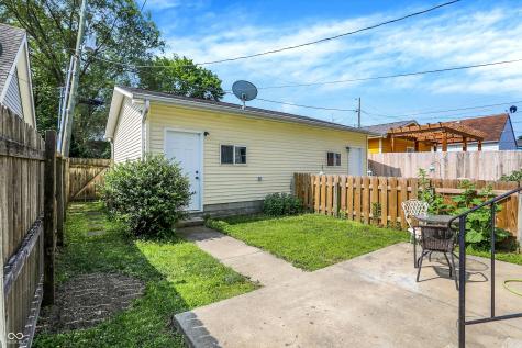 1425 Sturm Avenue Indianapolis IN 46201