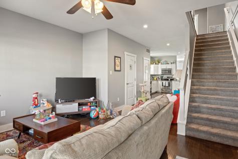 2038 Ruckle Street Indianapolis IN 46202