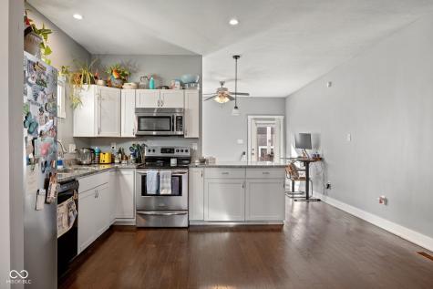 2038 Ruckle Street Indianapolis IN 46202