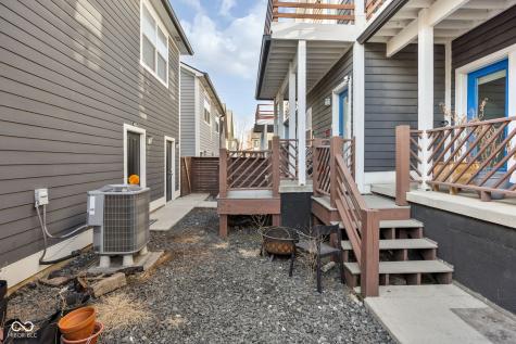2038 Ruckle Street Indianapolis IN 46202