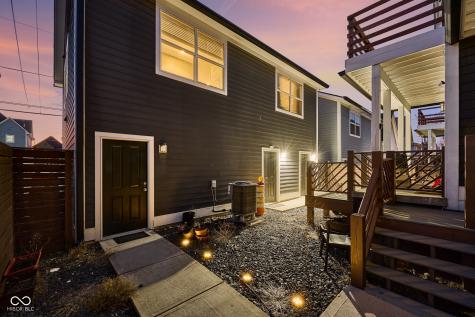 2038 Ruckle Street Indianapolis IN 46202