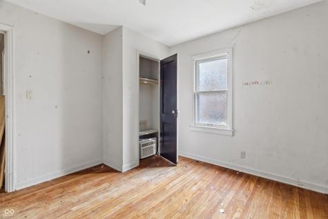 6368 N Park Avenue Indianapolis IN 46220