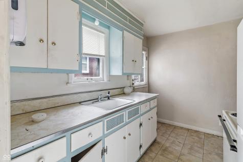 6368 N Park Avenue Indianapolis IN 46220