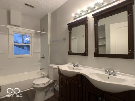 3329 Carrollton Avenue Indianapolis IN 46205