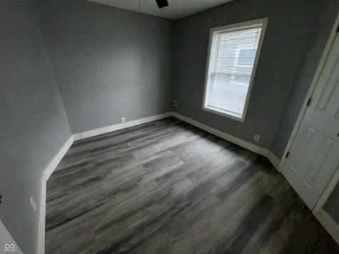 27 Parkview Avenue Indianapolis IN 46201