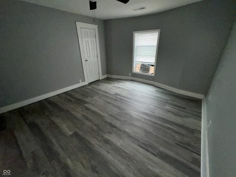 27 Parkview Avenue Indianapolis IN 46201