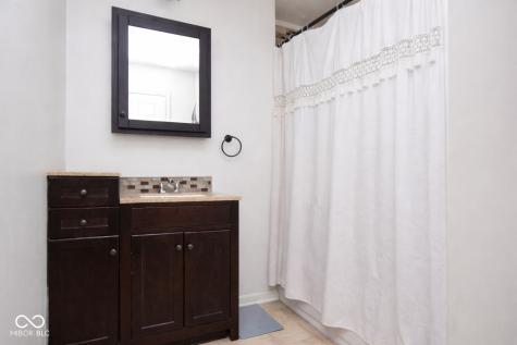 136 S Johnson Avenue Indianapolis IN 46219
