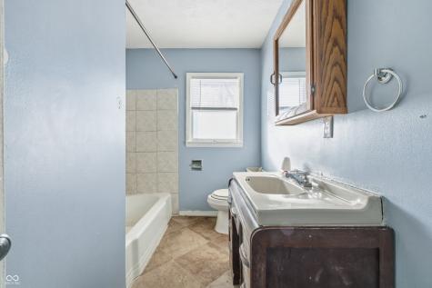 8121 N Fox Hollow Road Bloomington IN 47408