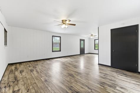 5023 Shelbyville Road Indianapolis IN 46237