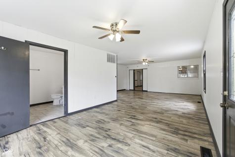 5023 Shelbyville Road Indianapolis IN 46237