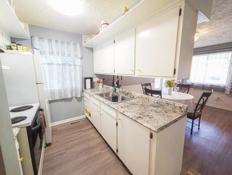 96 Richie Avenue Indianapolis IN 46234