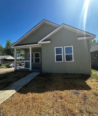 829 N Goodlet Avenue Indianapolis IN 46222