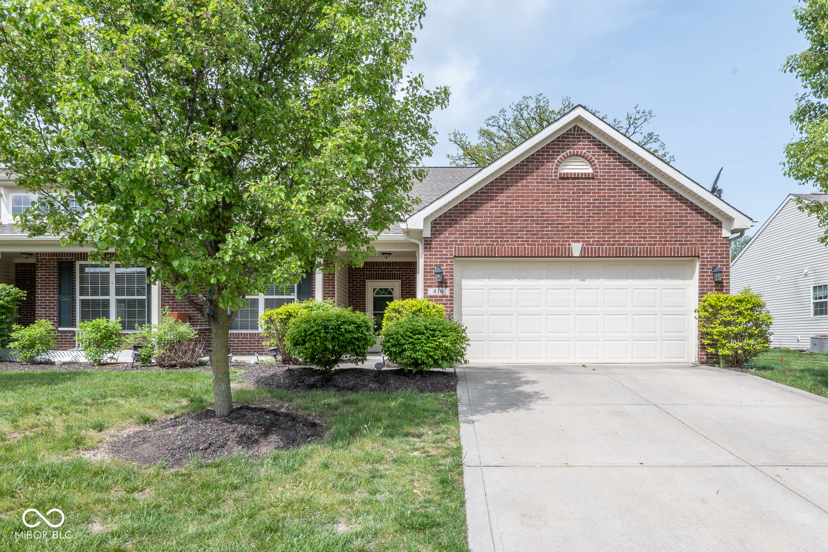 410 Angelina Way Avon IN 46123