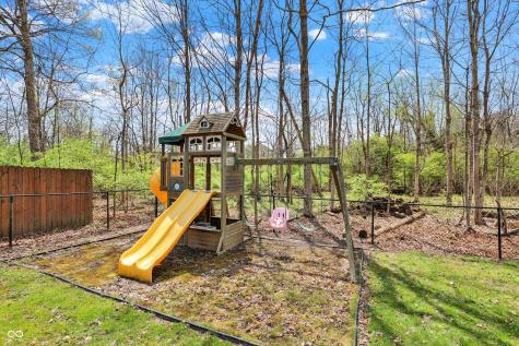 8110 Madrone Court Indianapolis IN 46236