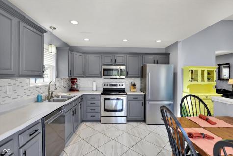 8110 Madrone Court Indianapolis IN 46236
