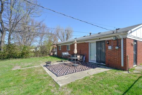 2714 Baltimore Avenue Indianapolis IN 46218
