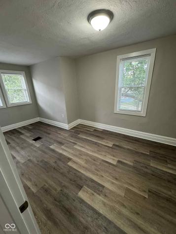 24 Neal Avenue Indianapolis IN 46222