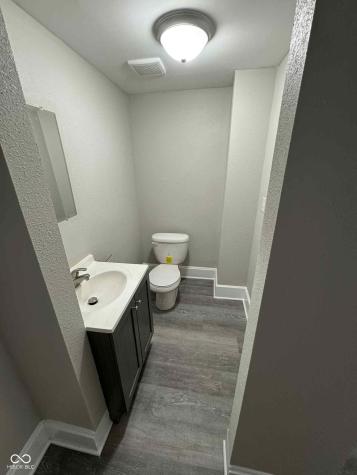 24 Neal Avenue Indianapolis IN 46222