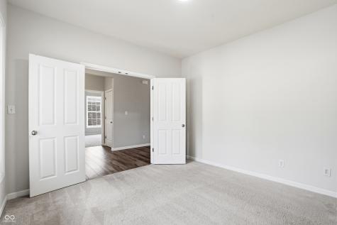 5218 Sweetwater Drive Noblesville IN 46062