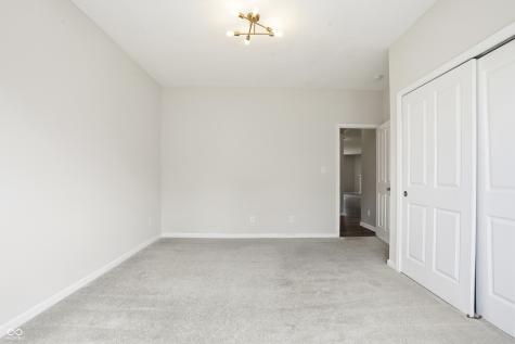 5218 Sweetwater Drive Noblesville IN 46062