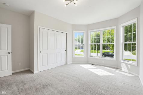 5218 Sweetwater Drive Noblesville IN 46062