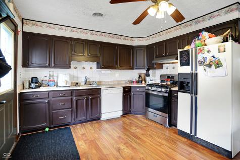 734 S 4th Avenue Beech Grove IN 46107