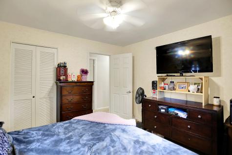 734 S 4th Avenue Beech Grove IN 46107