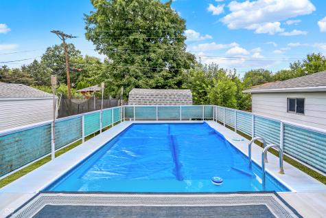 734 S 4th Avenue Beech Grove IN 46107