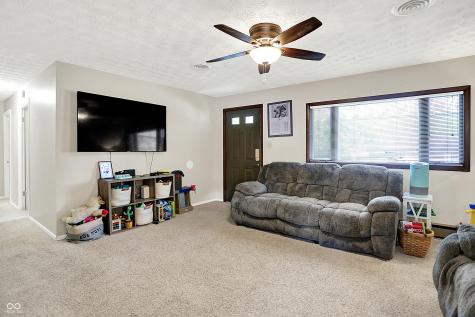 734 S 4th Avenue Beech Grove IN 46107