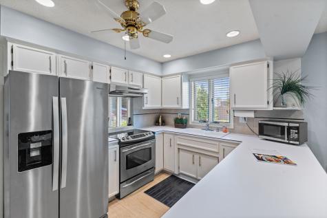 7432 Radburn Circle Indianapolis IN 46214