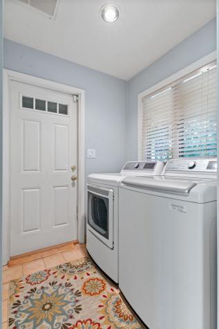 7432 Radburn Circle Indianapolis IN 46214