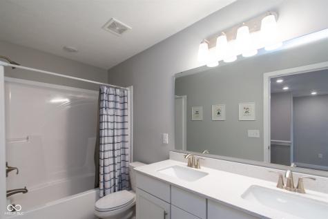 16694 Carlton Road Westfield IN 46074