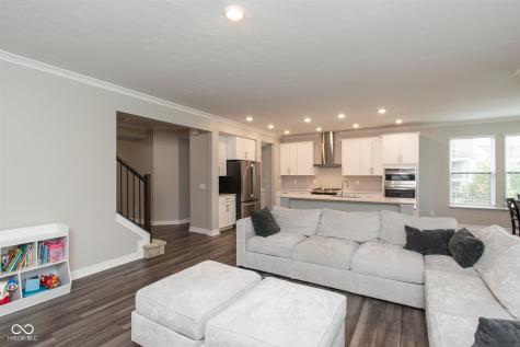 16694 Carlton Road Westfield IN 46074