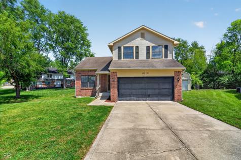 8809 Country Lane Court Indianapolis IN 46217