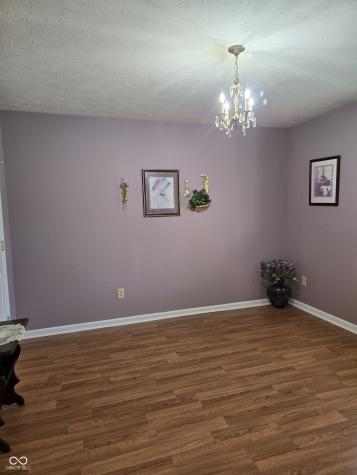 1652 Roundhouse Circle Greenwood IN 46143