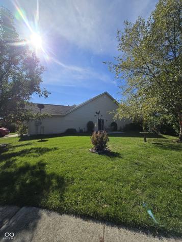 1652 Roundhouse Circle Greenwood IN 46143
