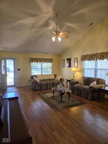 1652 Roundhouse Circle Greenwood IN 46143