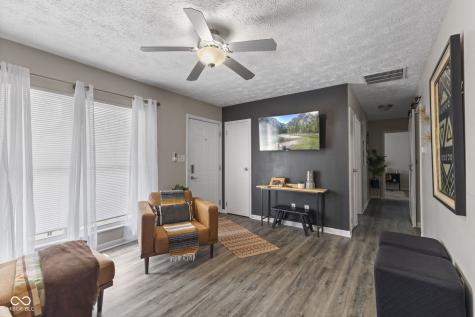 159 Village Road Bargersville IN 46106
