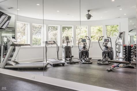 10606 Brooks School Road Fishers IN 46037