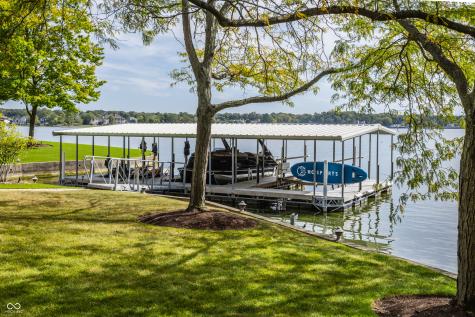 10606 Brooks School Road Fishers IN 46037