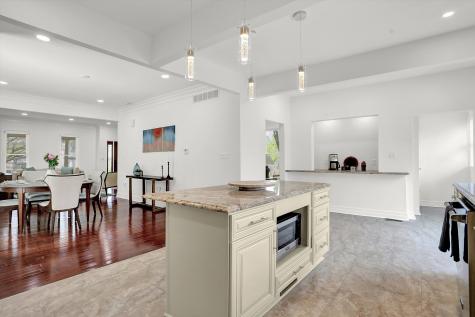 2707 Guilford Avenue Indianapolis IN 46205