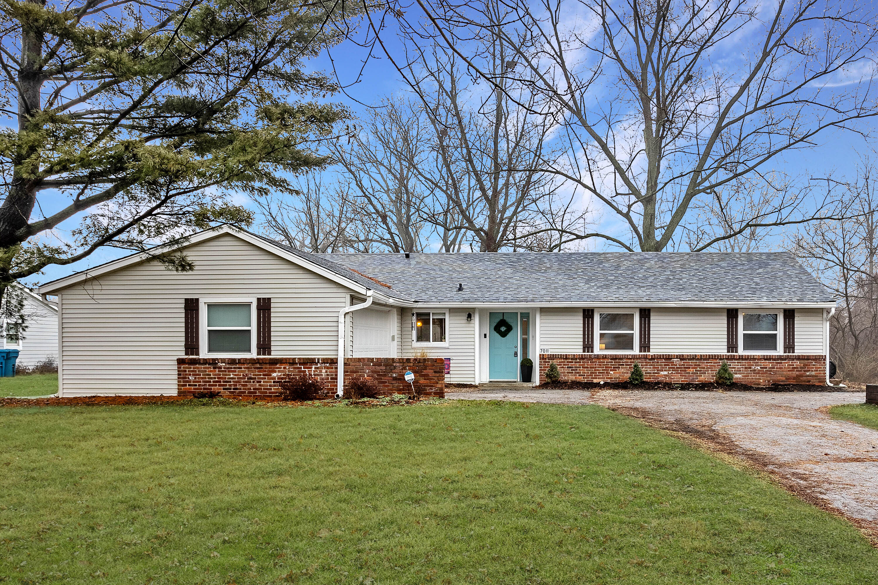 7011 Grandview Drive Indianapolis IN 46260